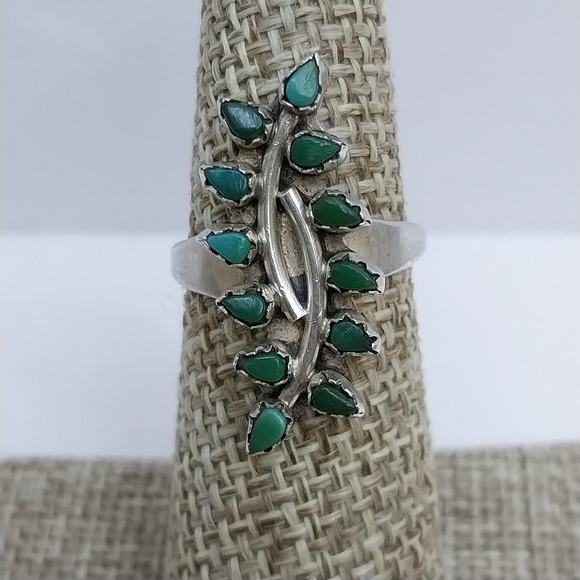 Vintage Zuni Native American Turquoise Sterling Silver Ring Size 5.25 Item #5408 - Picture 8 of 9